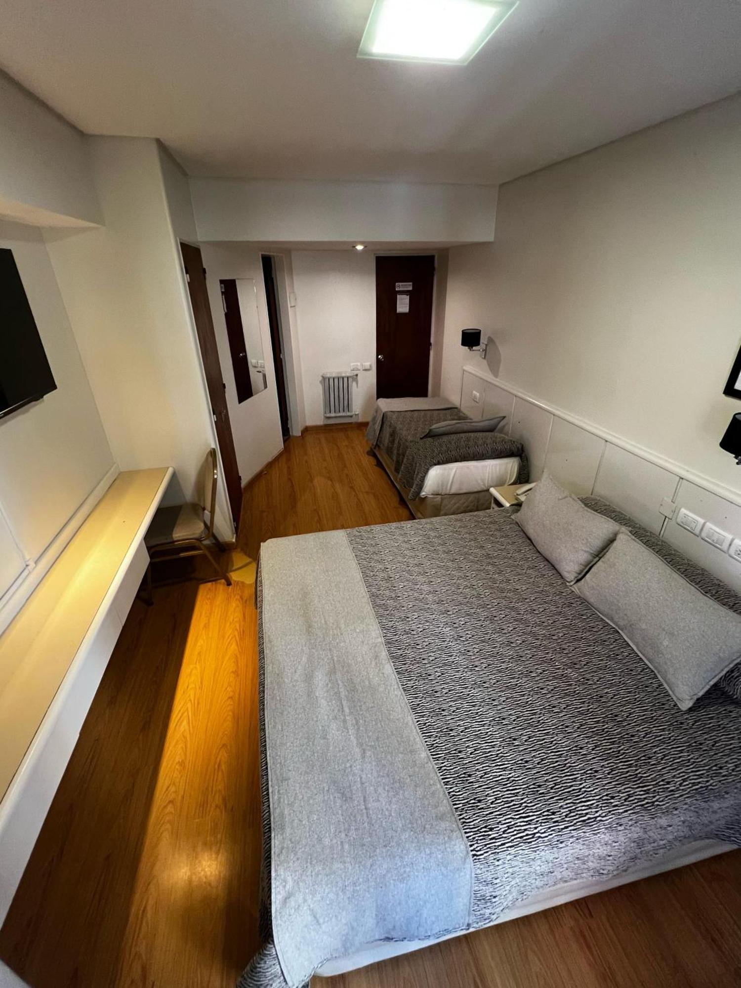 Hotel Dion Mar del Plata Bagian luar foto