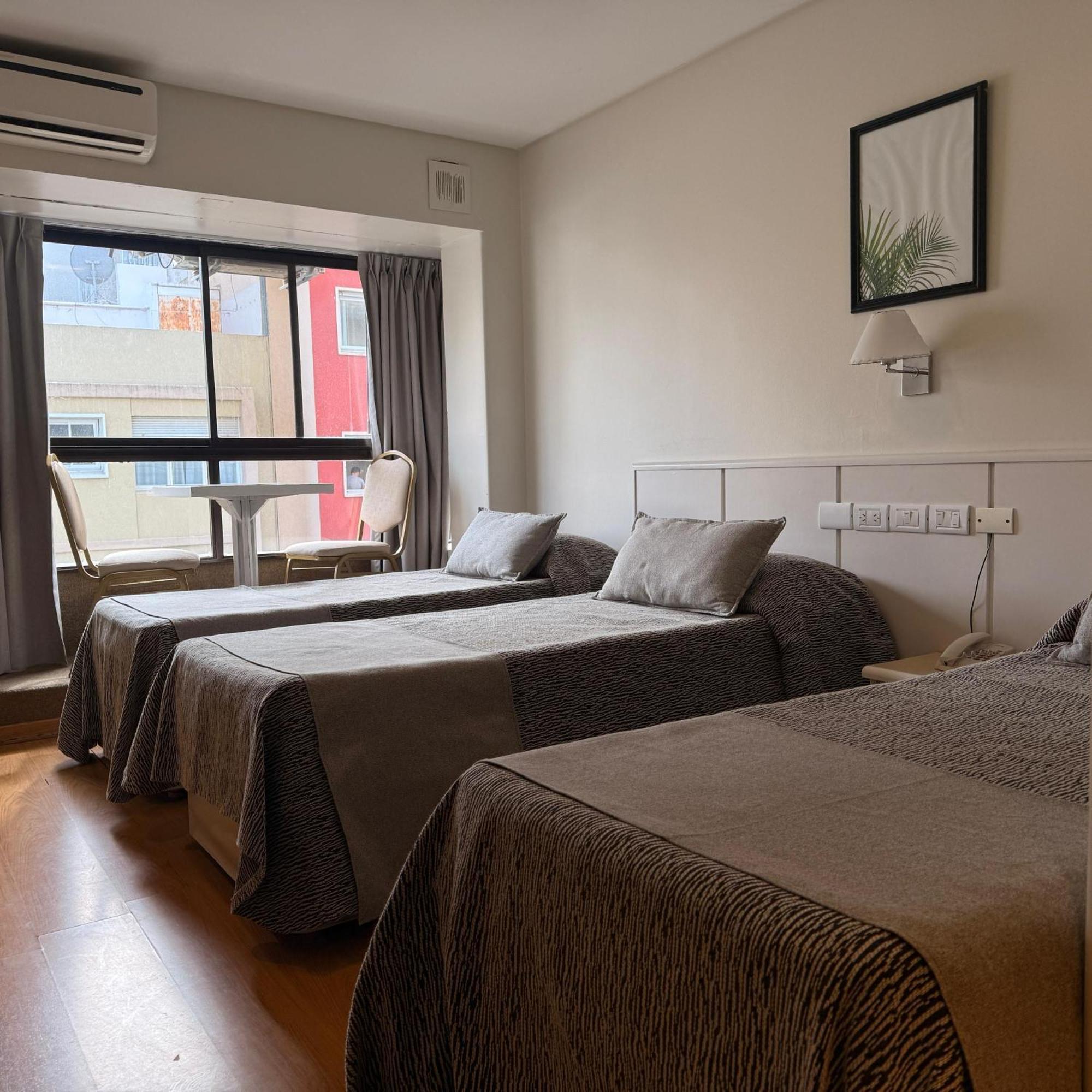 Hotel Dion Mar del Plata Bagian luar foto