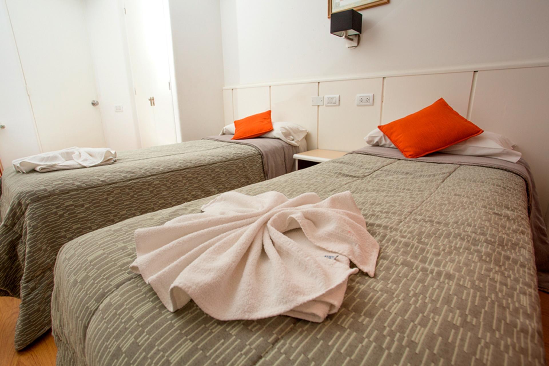 Hotel Dion Mar del Plata Bagian luar foto