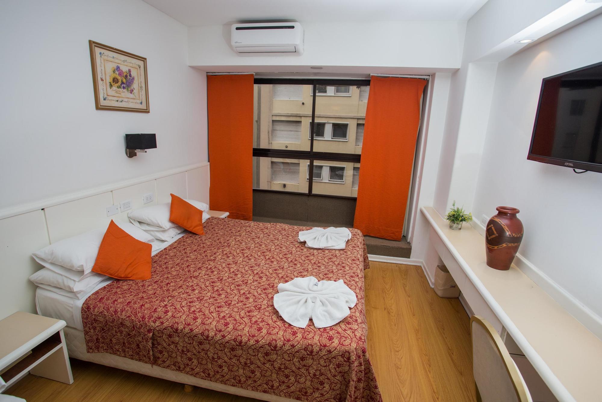 Hotel Dion Mar del Plata Bagian luar foto